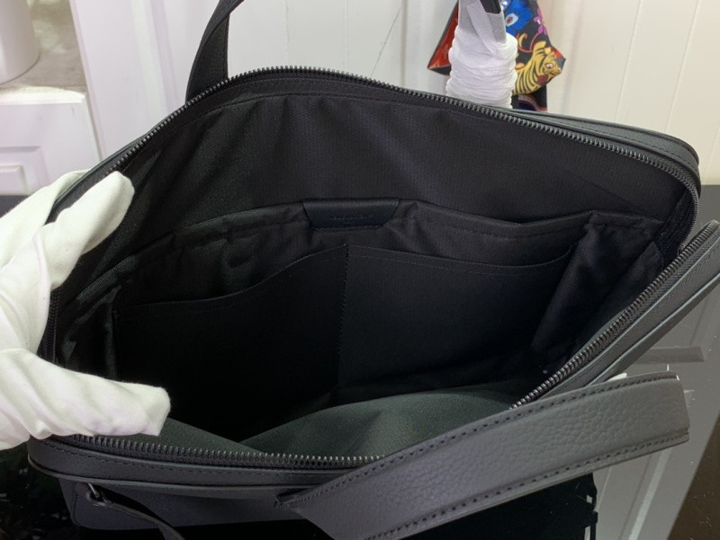 L*uis V*itton Pilot Briefcase