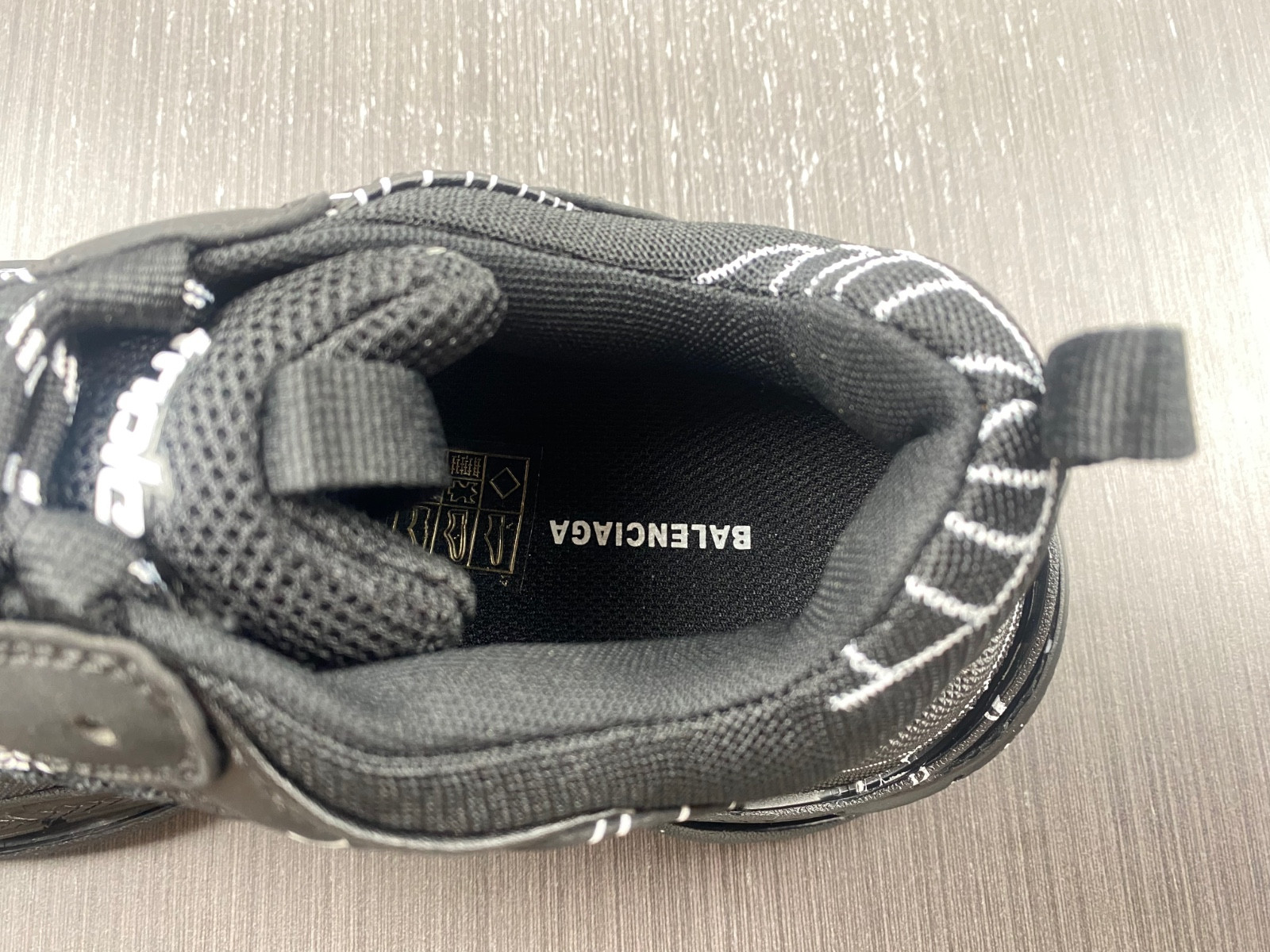 Ba*len*cia*ga triple s 536737 w2fw6 0102