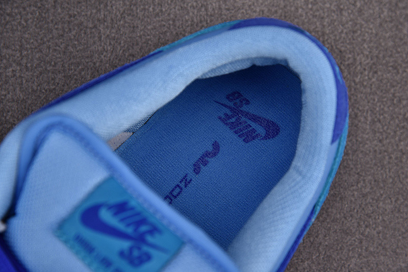 Nike SB Dunk Low Blue Raspberry DM0807-400