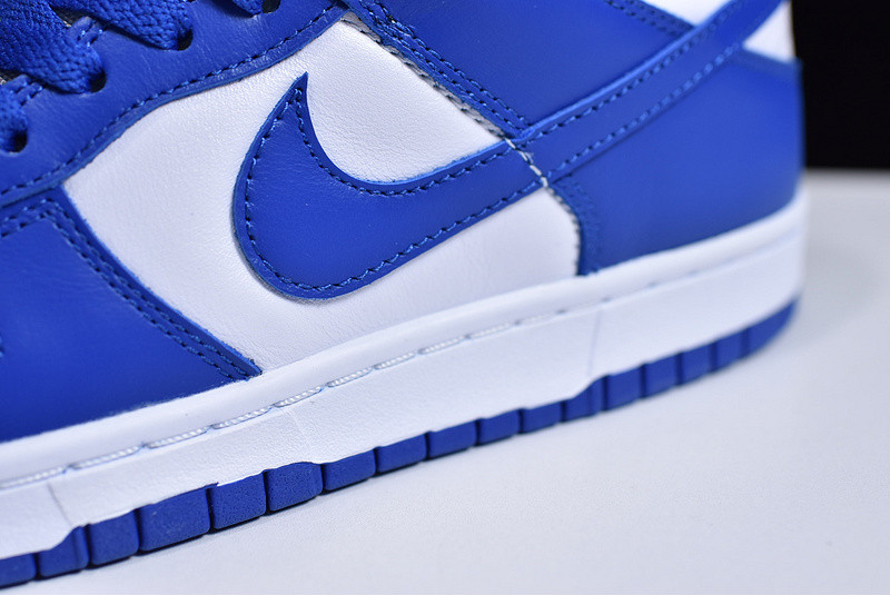 Nike SB Dunk Low SP Kentucky CU1726-100