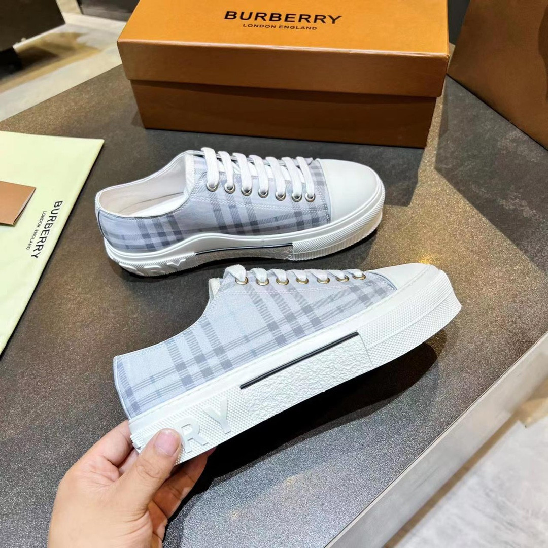 BUR SNEAKER