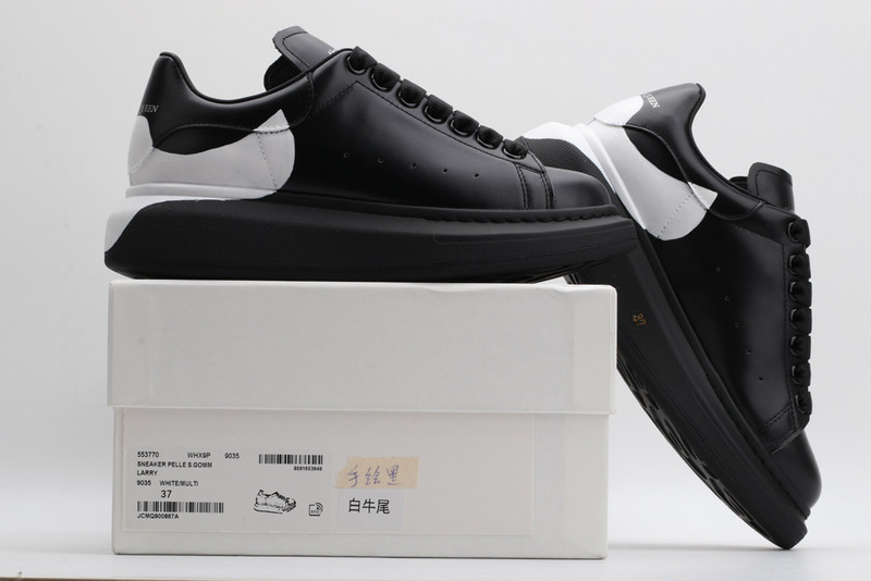 ALEXANDER MCQUEEN SNEAKER