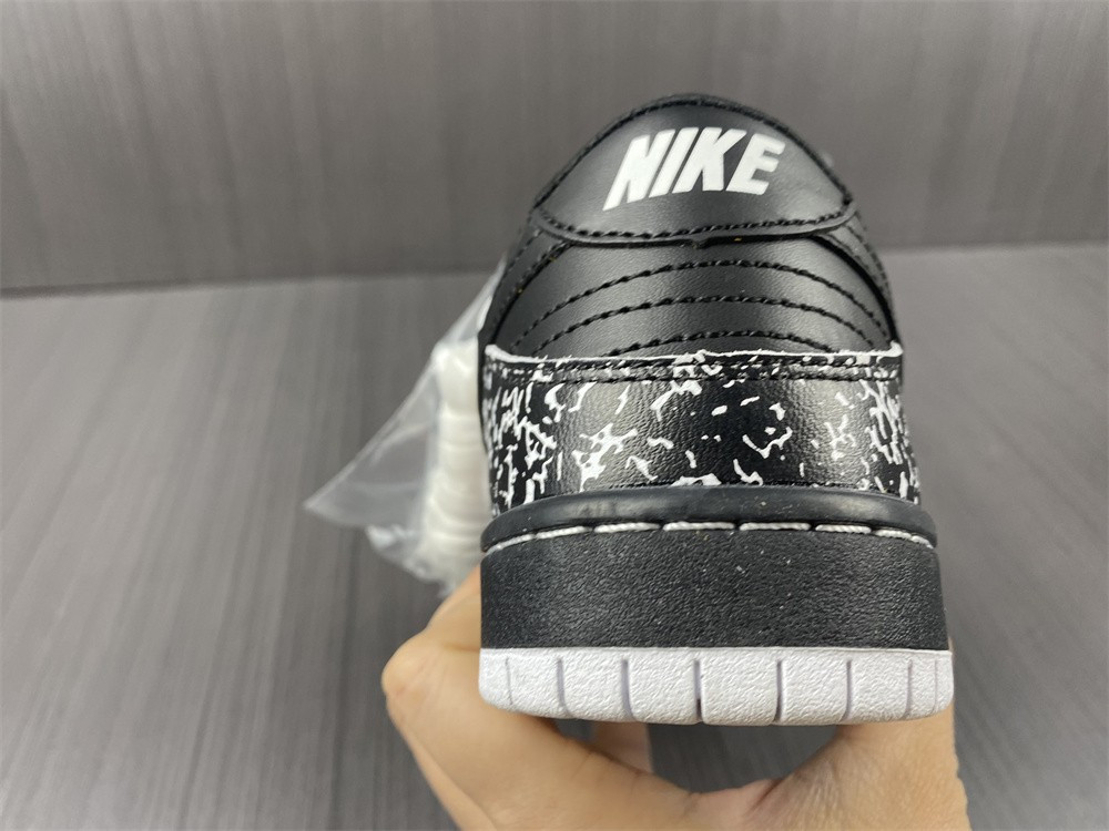 NIKE SB DUNK LOW PREMIUM GS 