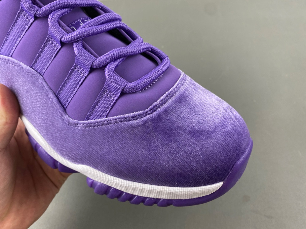 Air Jordan 11 Purple Rain Prince