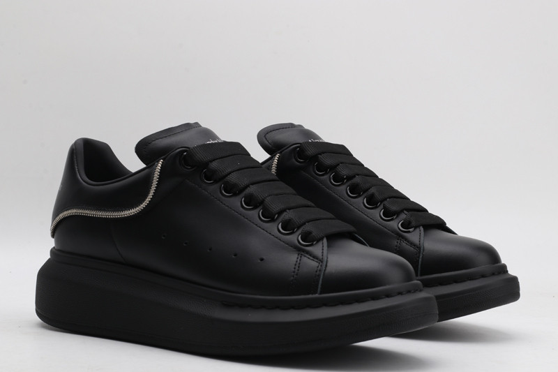 ALEXANDER MCQUEEN SNEAKER