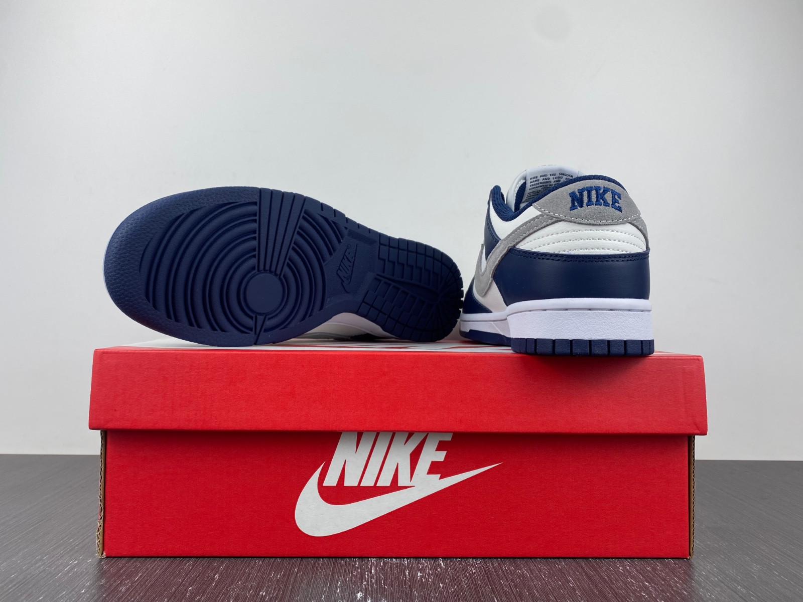Nike Dunk Low Midnight Navy FD9749-400