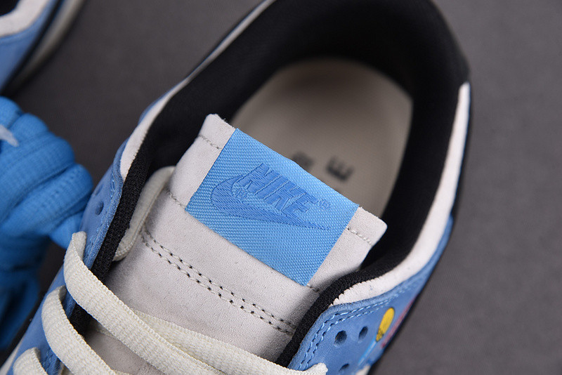 Nike SB Dunk Low Racing Buggt Sand Scorchrc University Blue Black TG1391-506