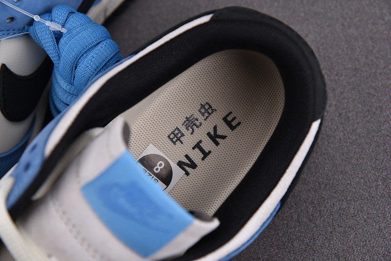 Nike SB Dunk Low Racing Buggt Sand Scorchrc University Blue Black TG1391-506