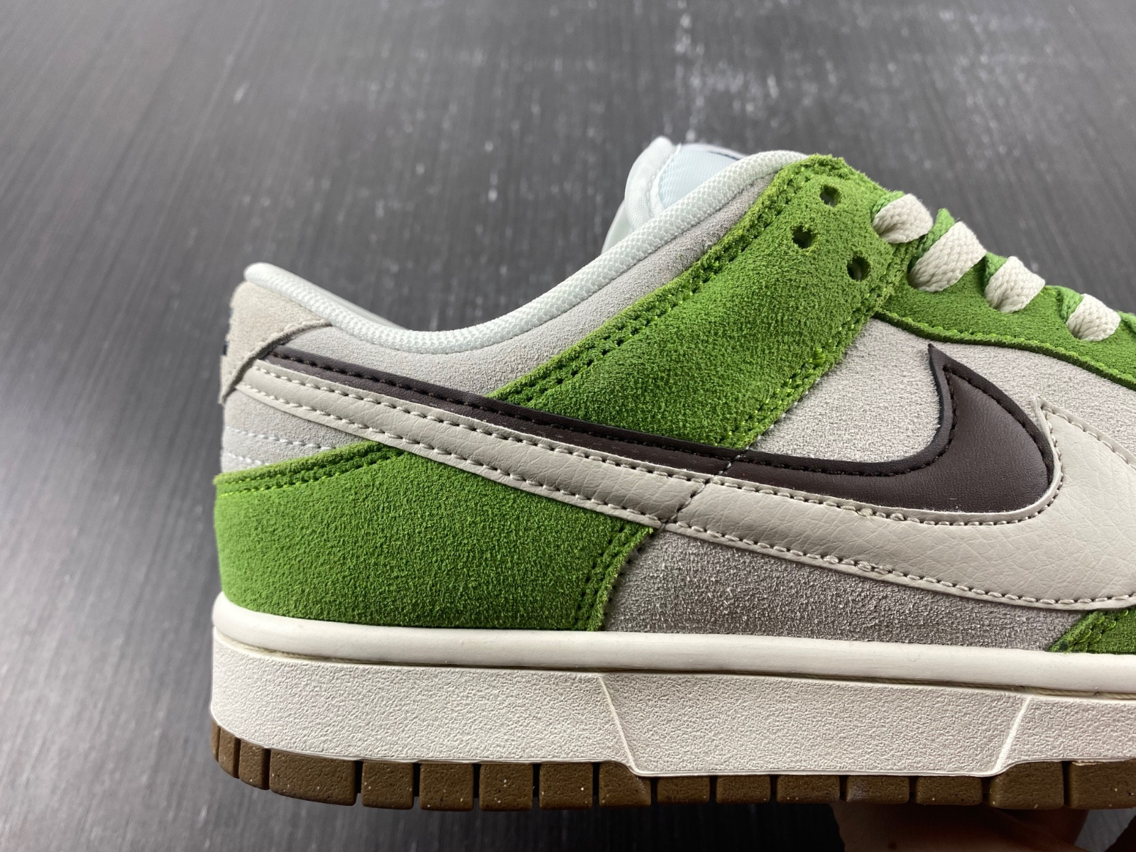 Nike Dunk Low SE "85" | DO9457-100