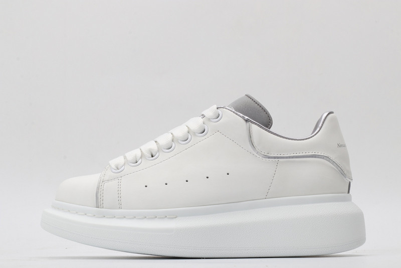 ALEXANDER MCQUEEN SNEAKER