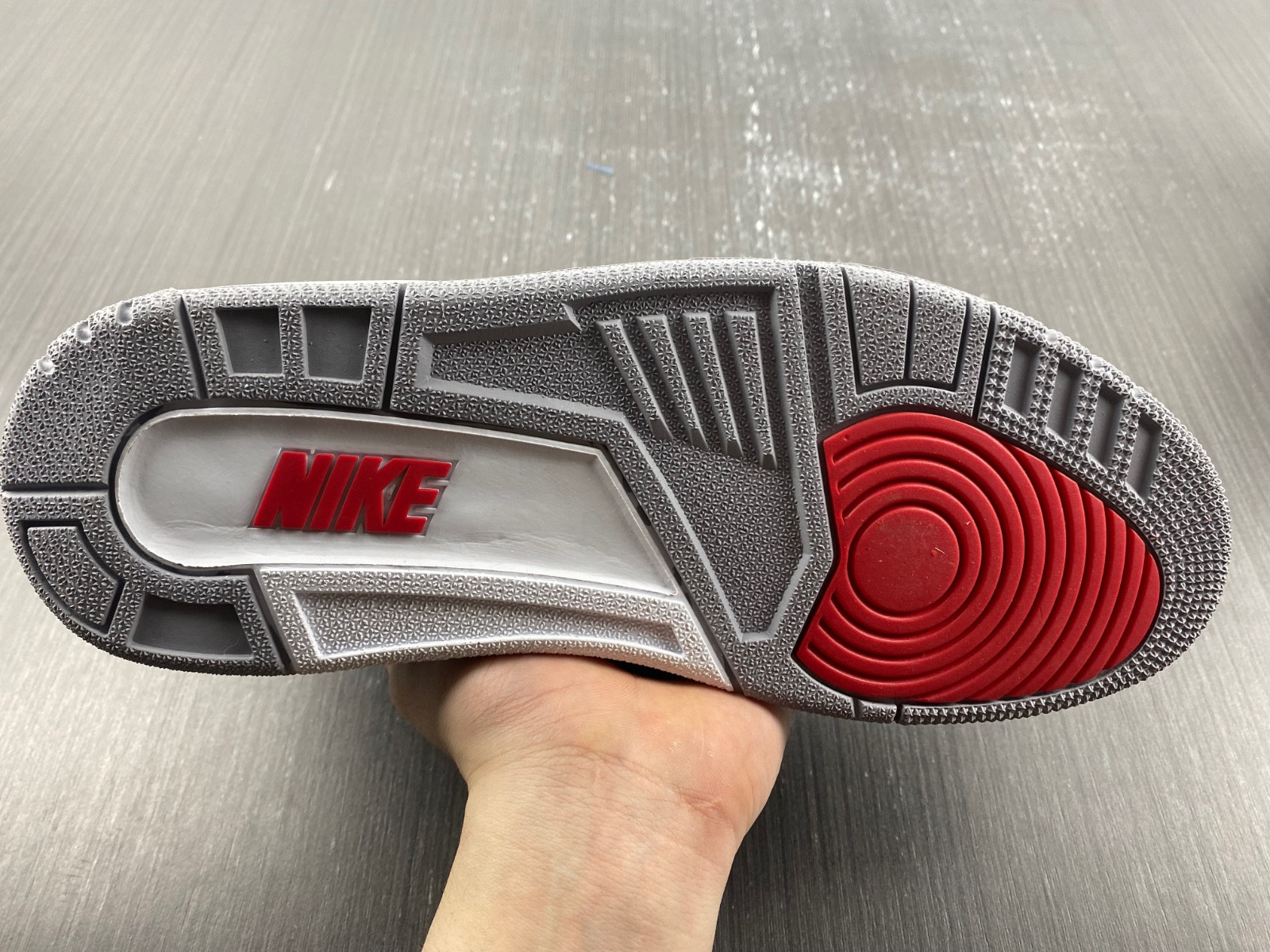 AIR JORDAN 3 BLACK CEMENT 854262-001