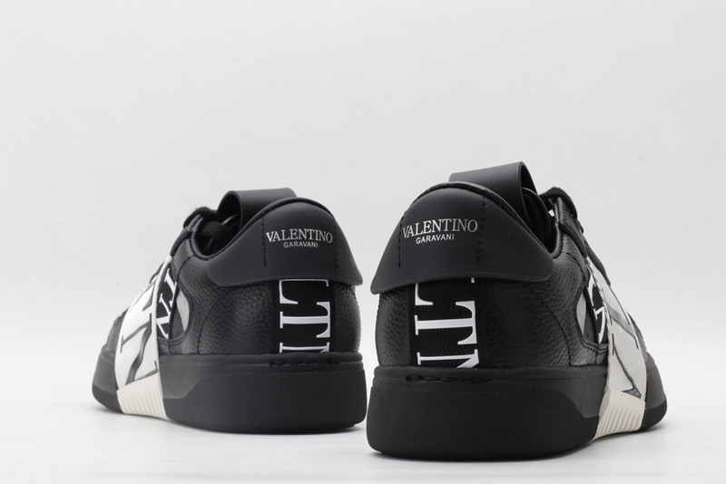 V*LENTINO SNEAKER