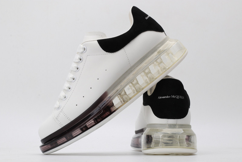 ALEXANDER MCQUEEN SNEAKER