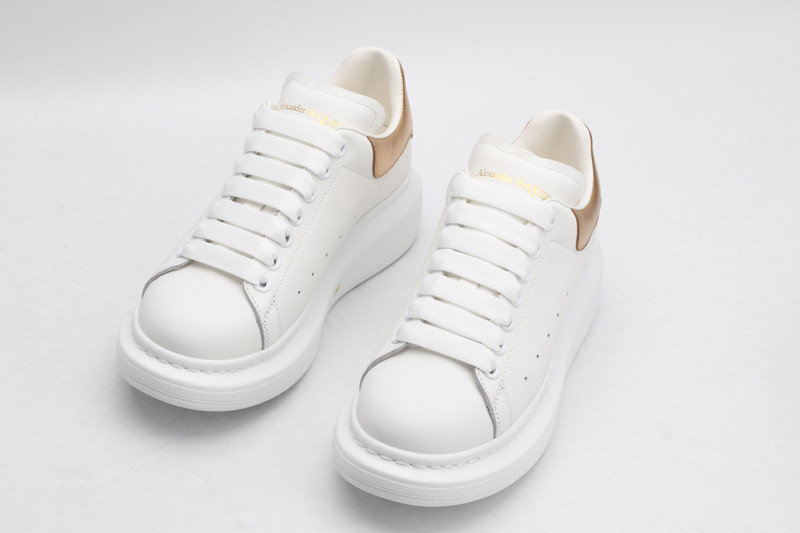 ALEXANDER MCQUEEN SNEAKER
