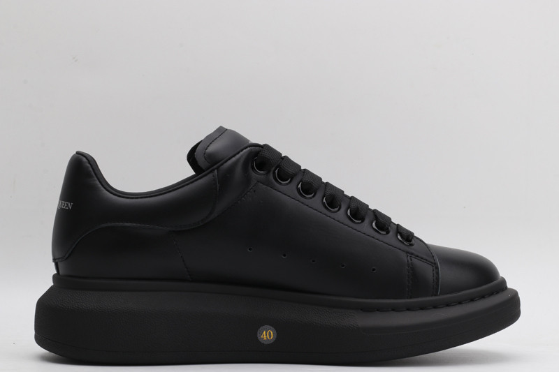 ALEXANDER MCQUEEN SNEAKER