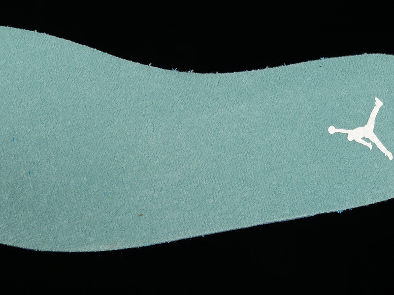 Air Jordan 1 Low “New Emerald” DN3705-301