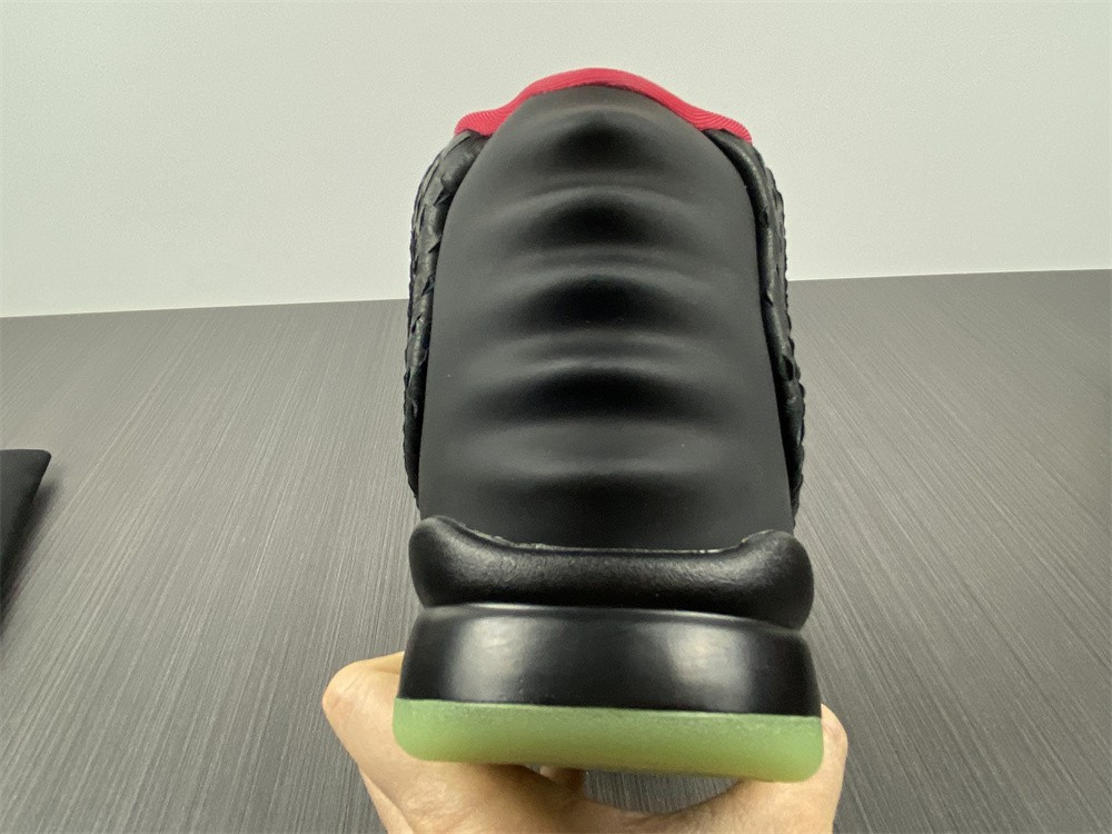 nike air Y**zy 2 “solar red” black mens 508214-006