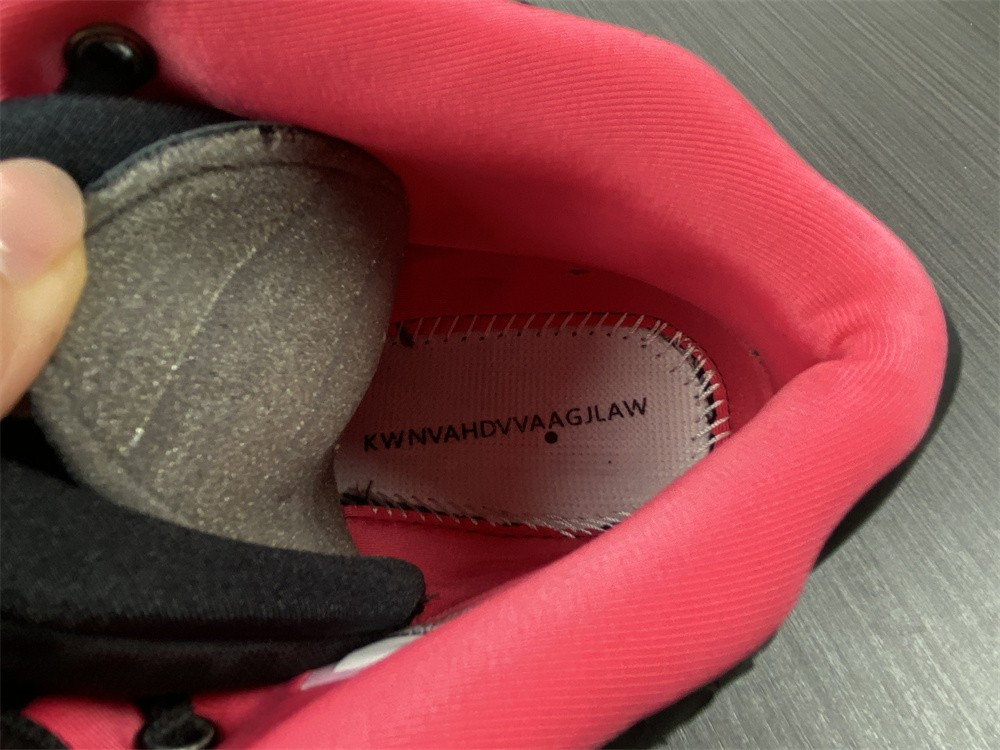 nike air Y**zy 2 “solar red” black mens 508214-006