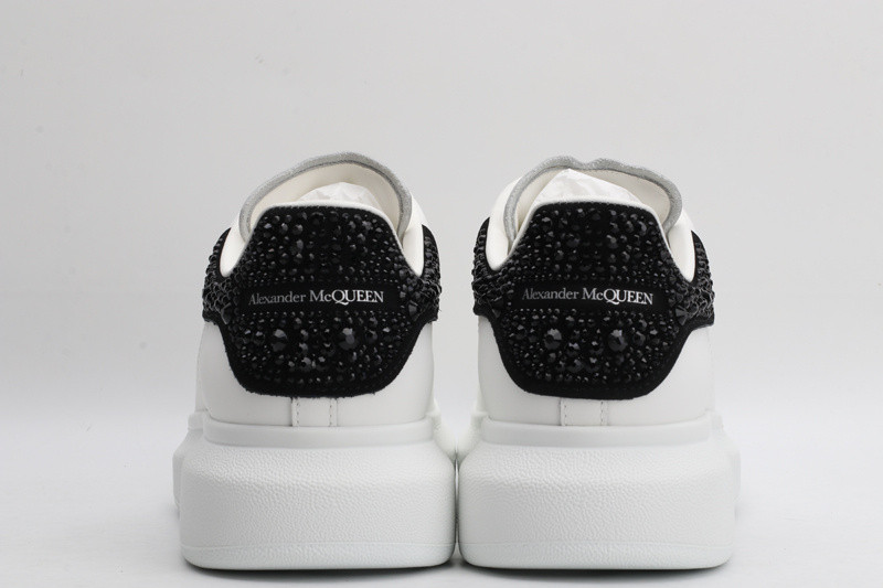 ALEXANDER MCQUEEN SNEAKER