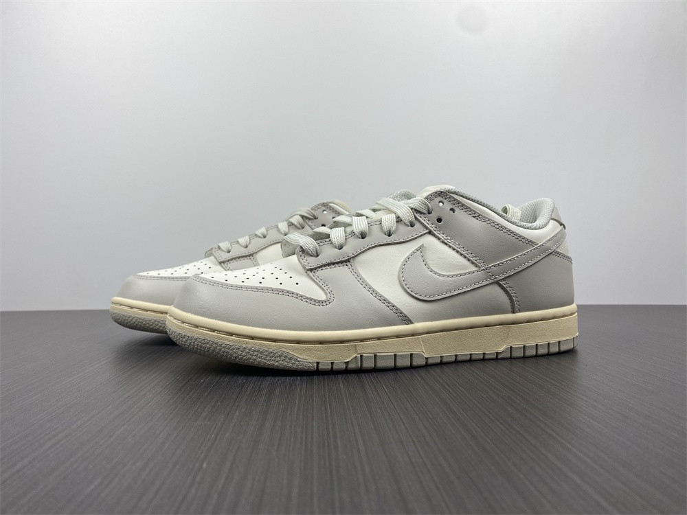 NIKE DUNK LOW “LIGHT BONE“ DD1503-107