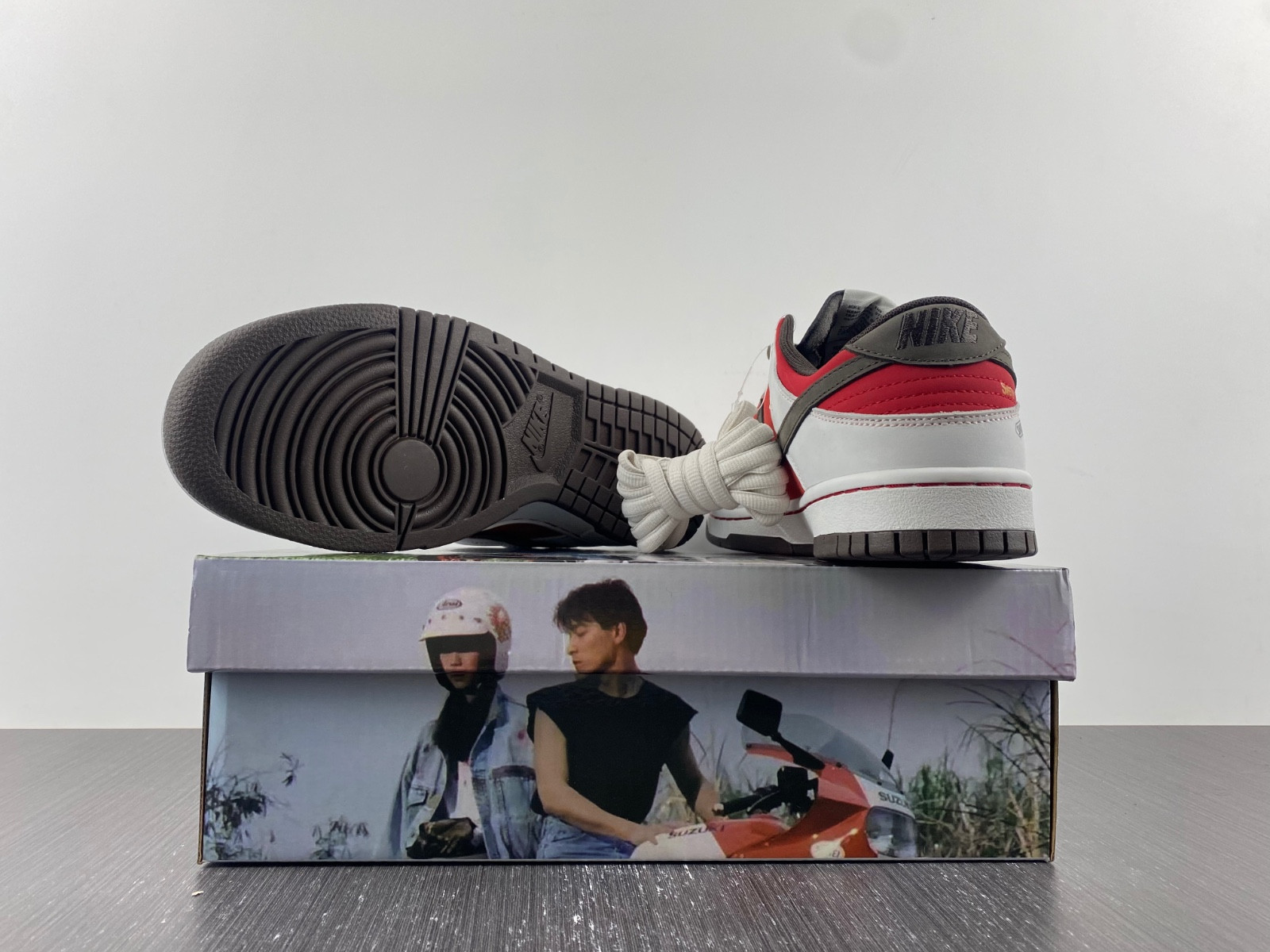 Nike SB Dunk Low Suziki Brown Red Grey RE500-666