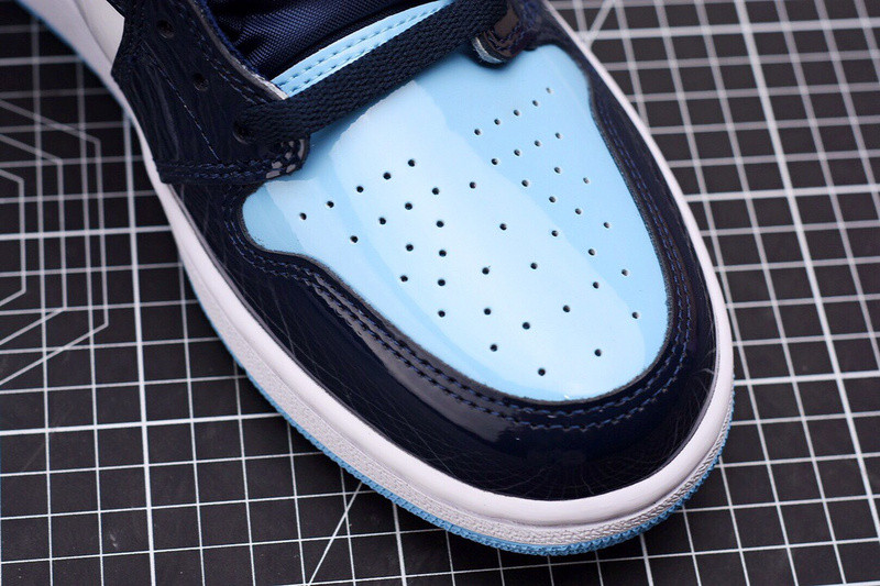 AIR JORDAN 1 UNC PATENT LEATHER CD0461-401