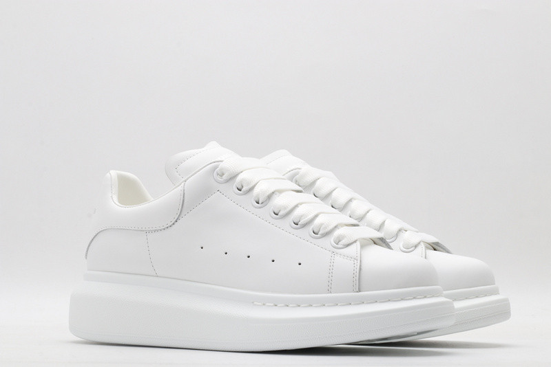 ALEXANDER MCQUEEN SNEAKER