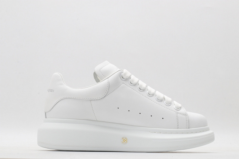 ALEXANDER MCQUEEN SNEAKER
