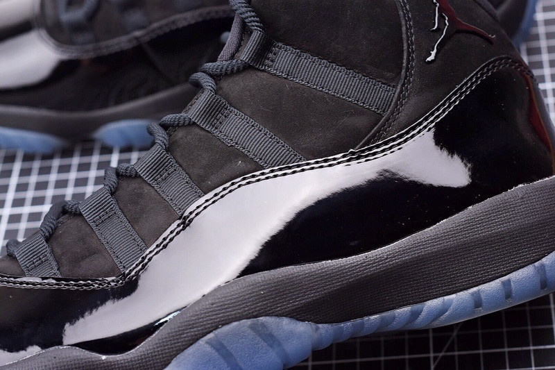 AIR JORDAN 11 RETRO CAP AND GOWN 378037-005