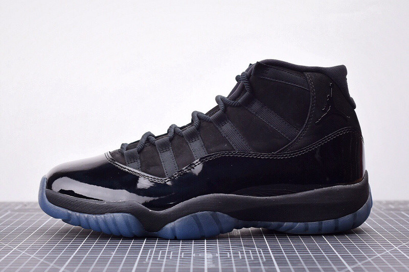AIR JORDAN 11 RETRO CAP AND GOWN 378037-005