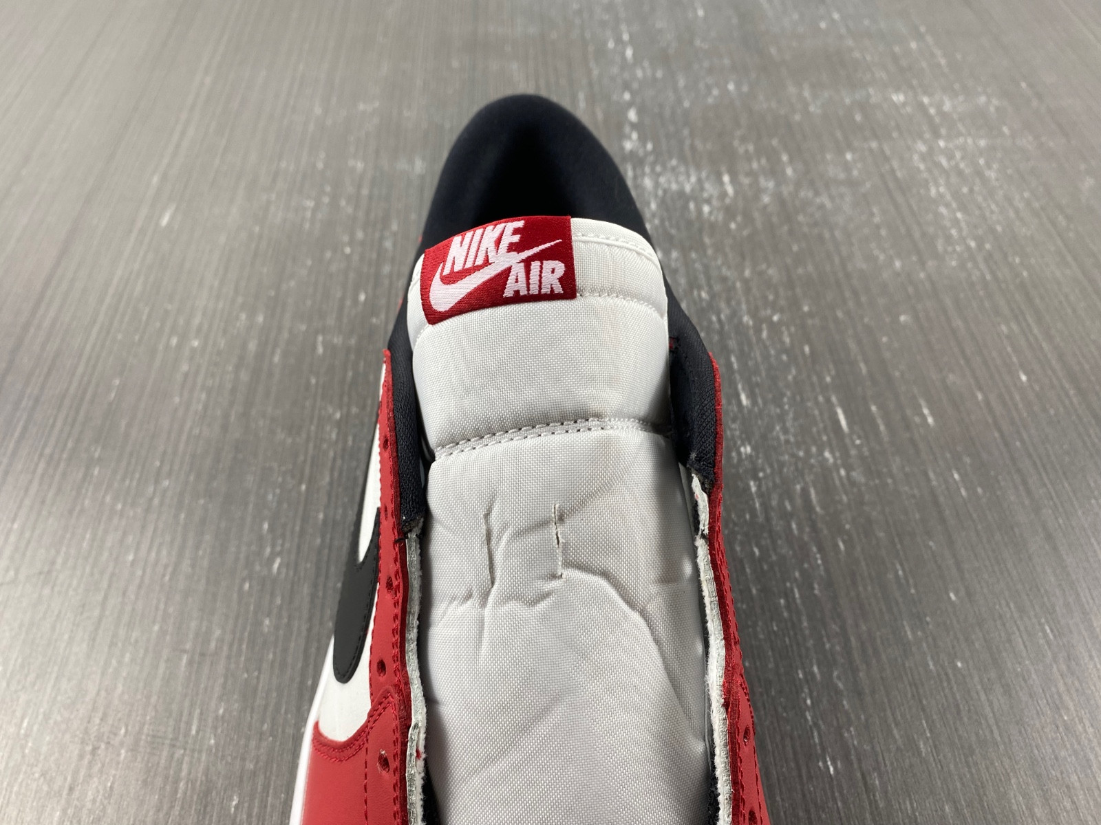 Jordan 1 Retro Low Chicago (2016) 705329-600