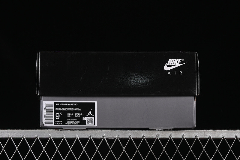 Air Jordan 11 Grand Finale AR0715-110