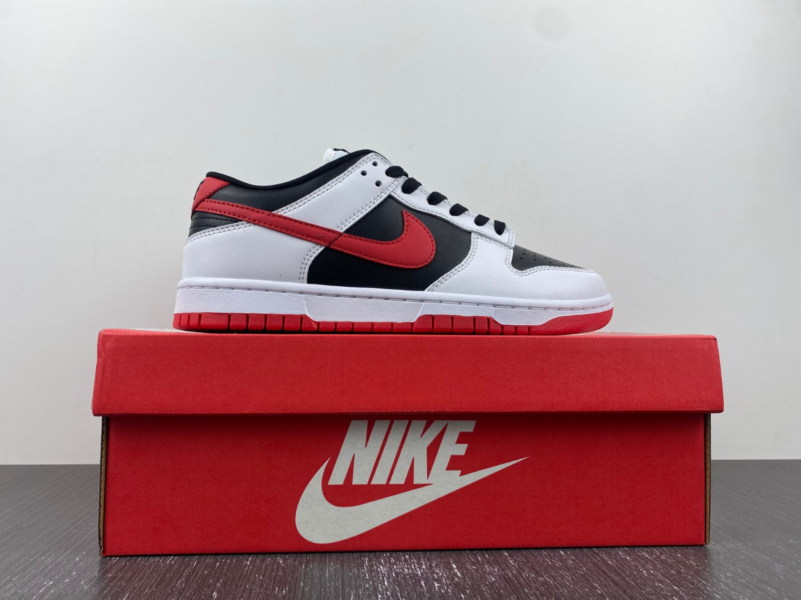 Nike Dunk Low White University Red Black FD9762-061