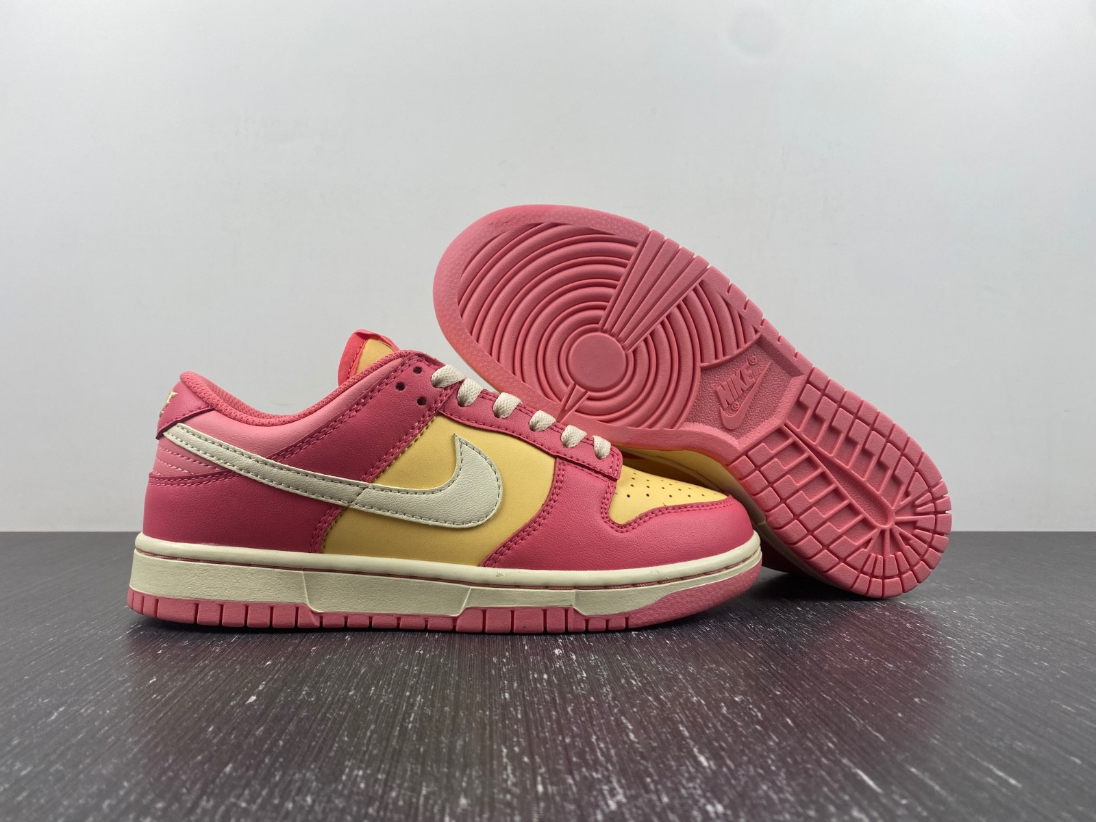 Nike Dunk Low GS Pink DH9765-200