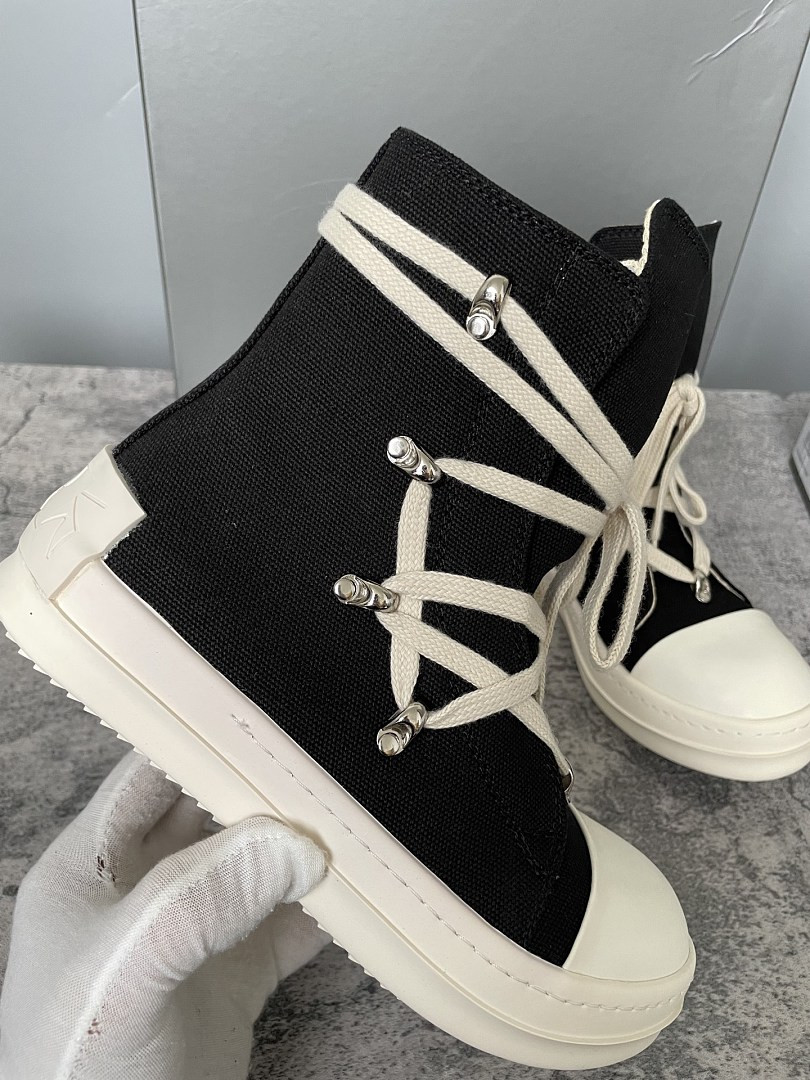 RICK 0WENS SNEAKERS