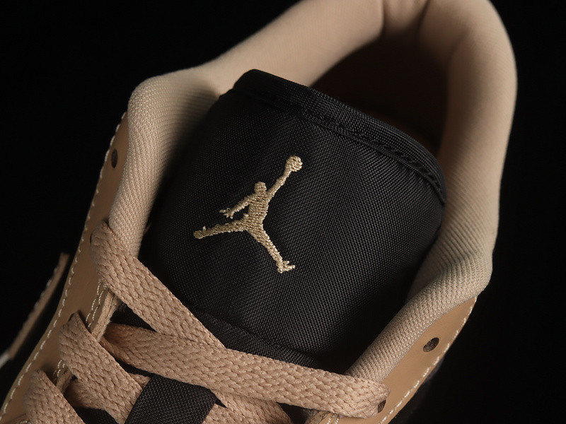 Jordan 1 Low Desert DC0774-201