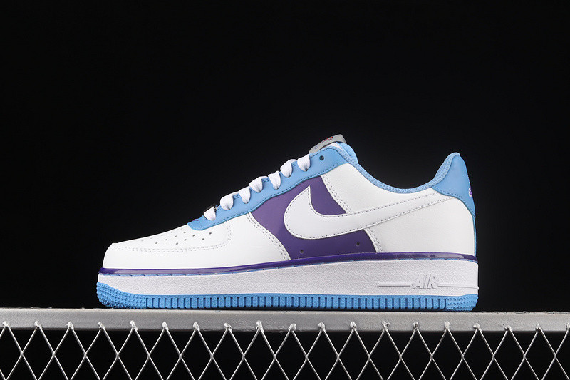 Nike Air Force 1 Low 