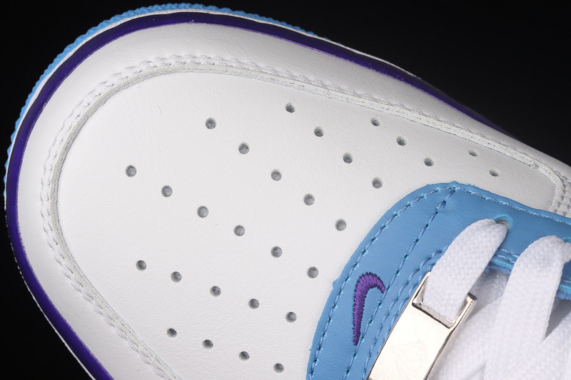 Nike Air Force 1 Low 