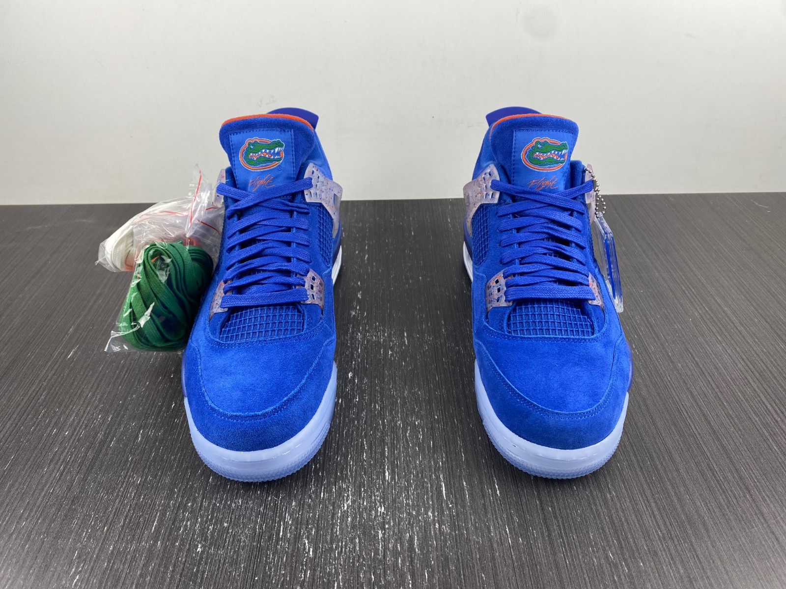 Jordan 4 Retro Florida Gators (PE) AJ4-904283