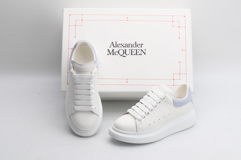 ALEXANDER MCQUEEN SNEAKER