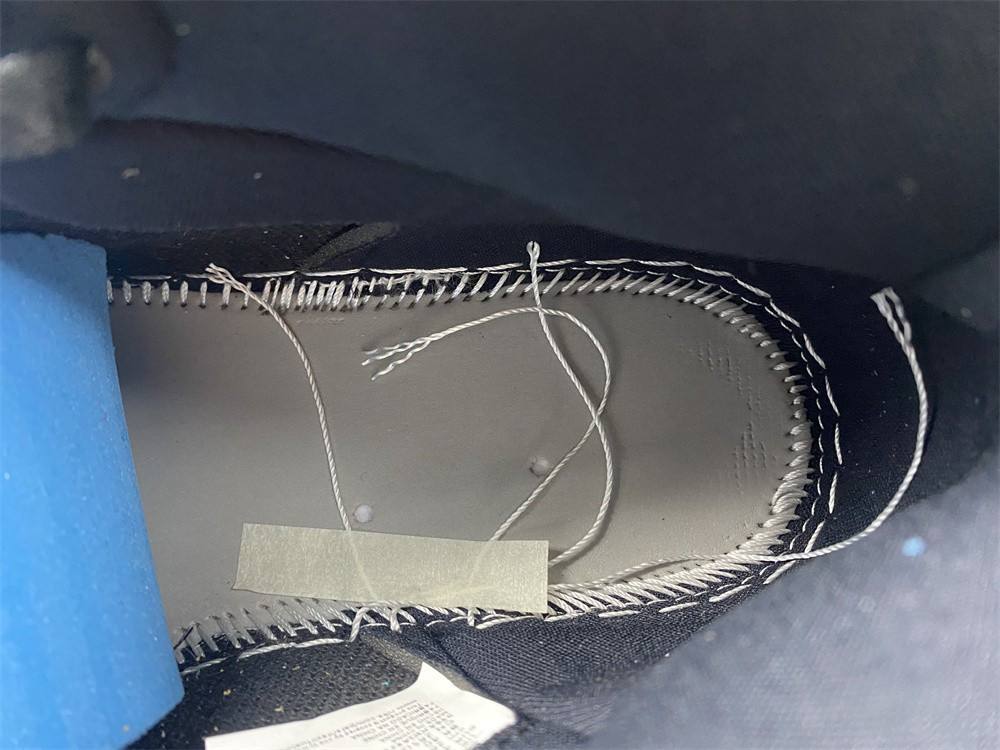 Air Jordan 1 Retro High OG "Heirloom" 555088-202