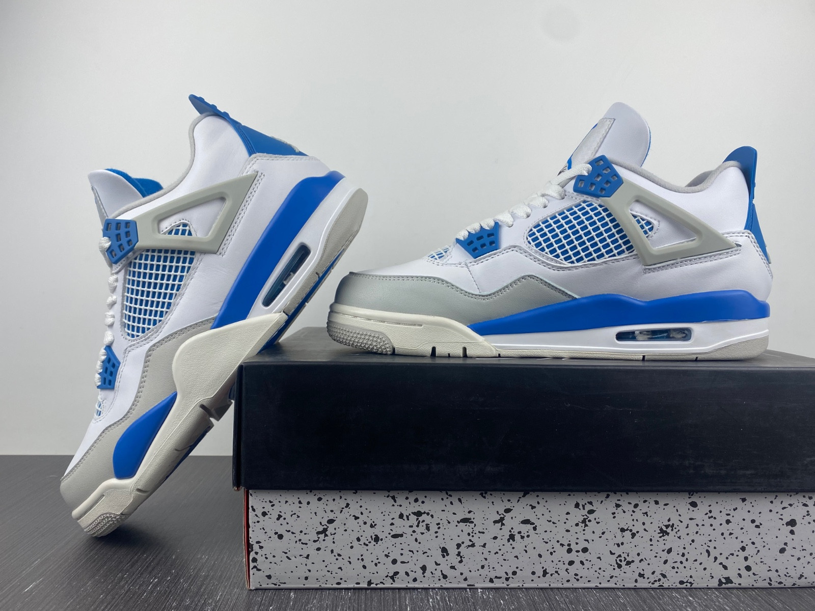 Air Jordan 4 Military Blue 308497-105