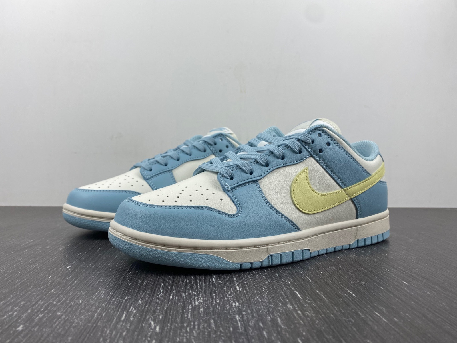 Nike Dunk Low "Ice Blue/Barely Volt" DD1503-123
