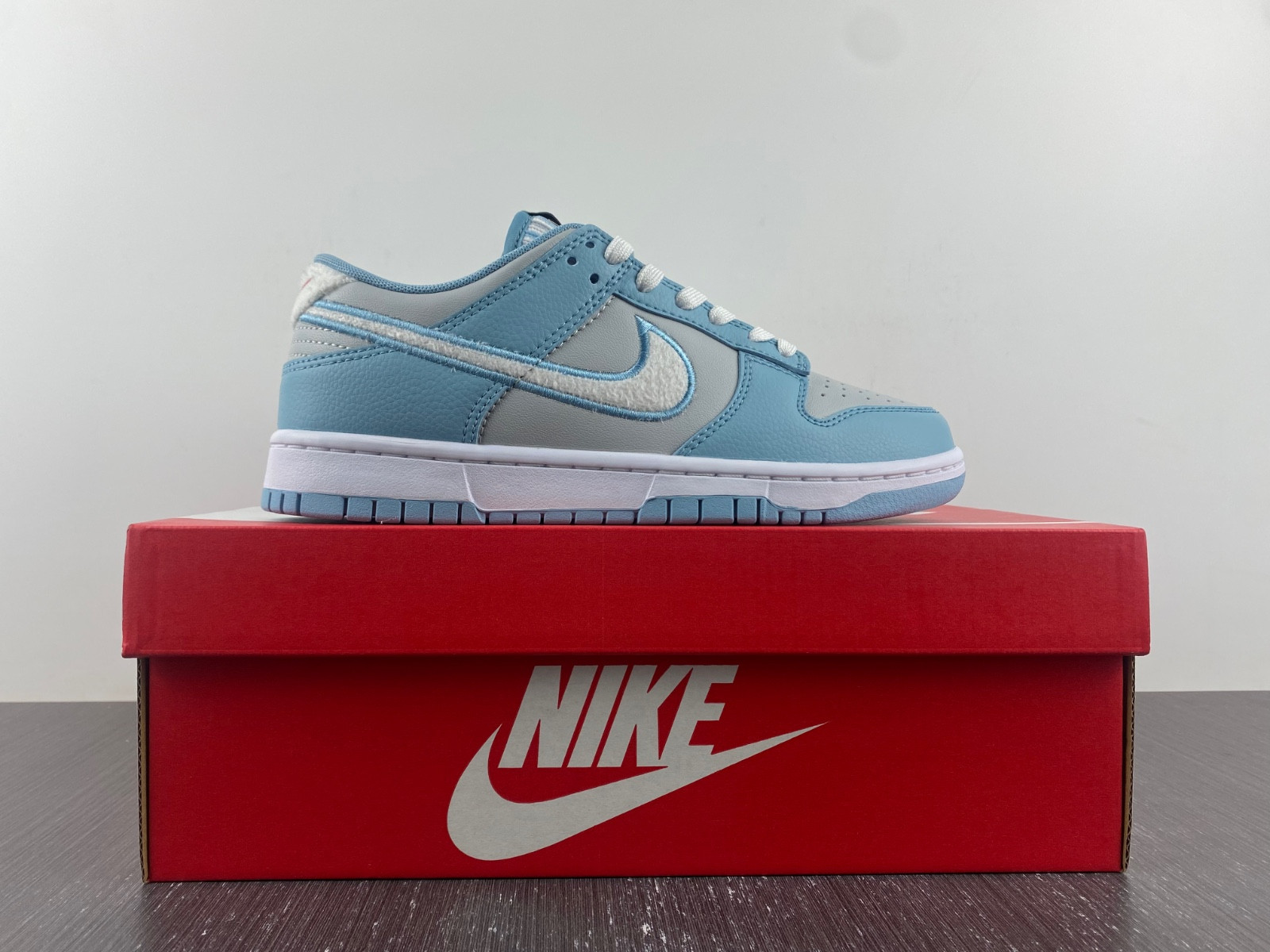 Nike Dunk Low "Worn Blue" FB1871-011