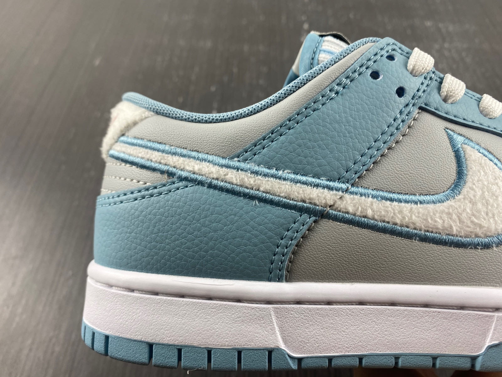 Nike Dunk Low "Worn Blue" FB1871-011