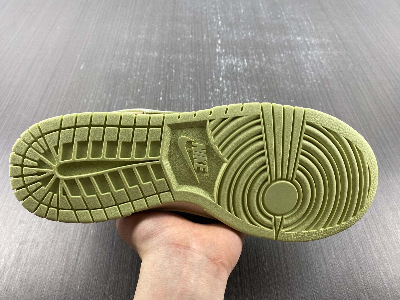 Nike Dunk Low Mocha Brown FB4961-012