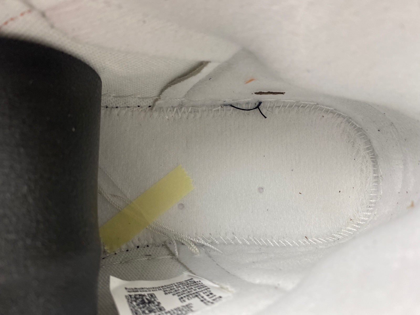 Air Jordan 1 High OG WMNS “Starfish” DO9369-101