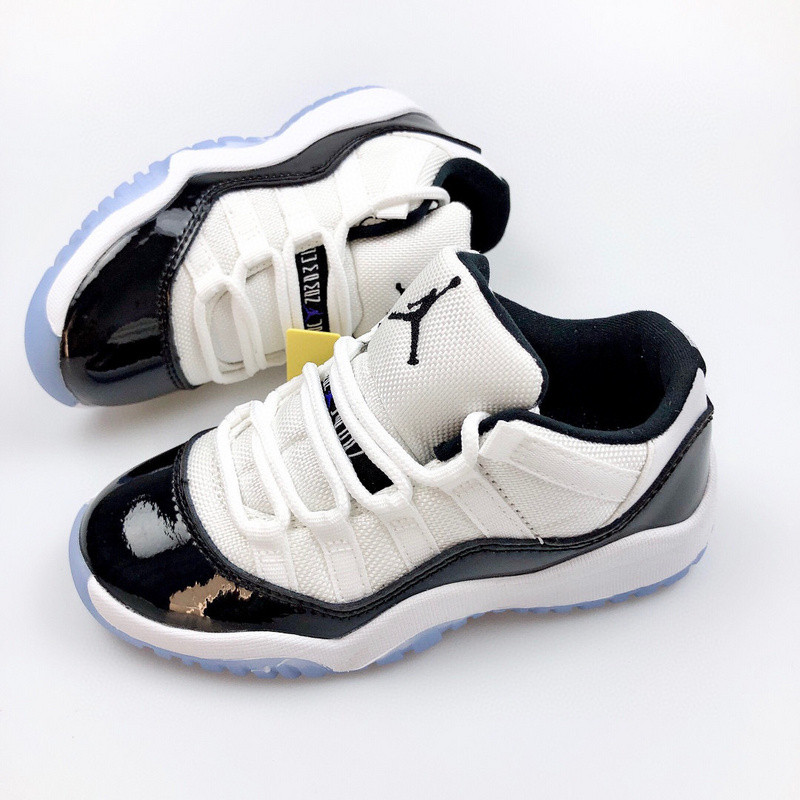 AIR JORDAN 11 KIDS SHOES
