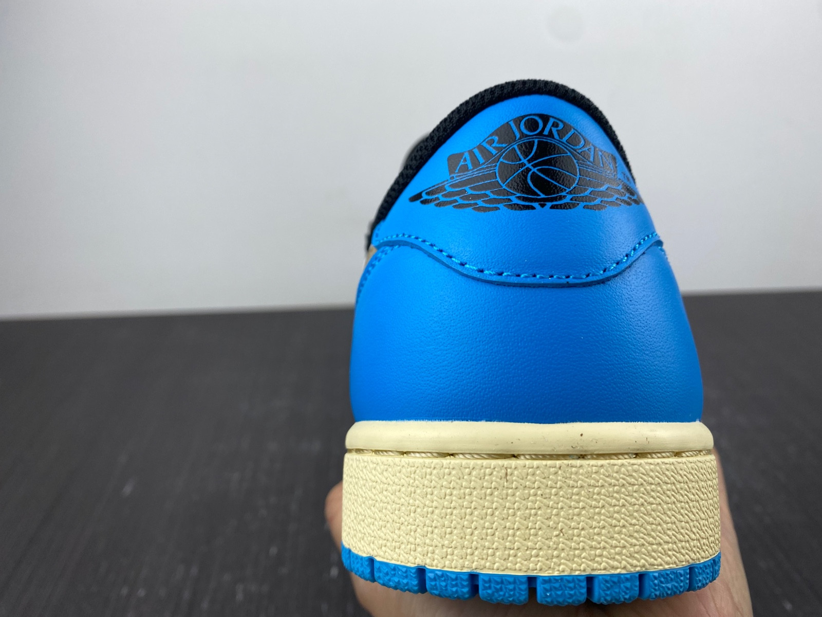 Jordan Air Jordan 1 Low OG CZ0790-104