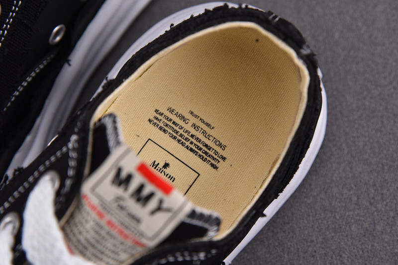 Ma*s*n mihara sneakers